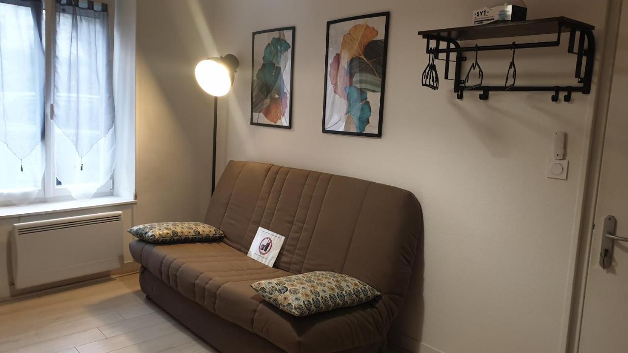 Studio Meuble Et Equipe Ingre المظهر الخارجي الصورة