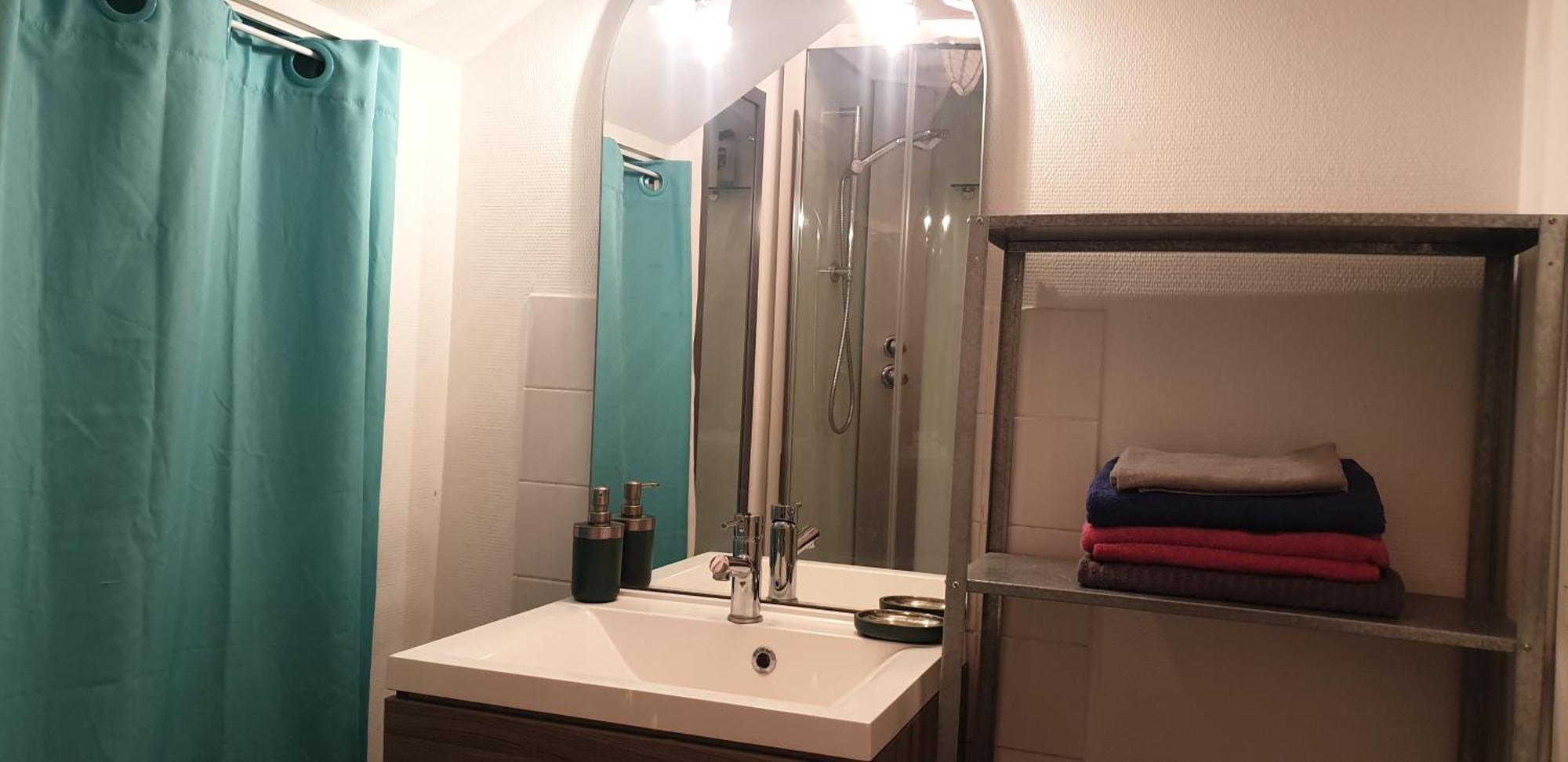 Studio Meuble Et Equipe Ingre المظهر الخارجي الصورة